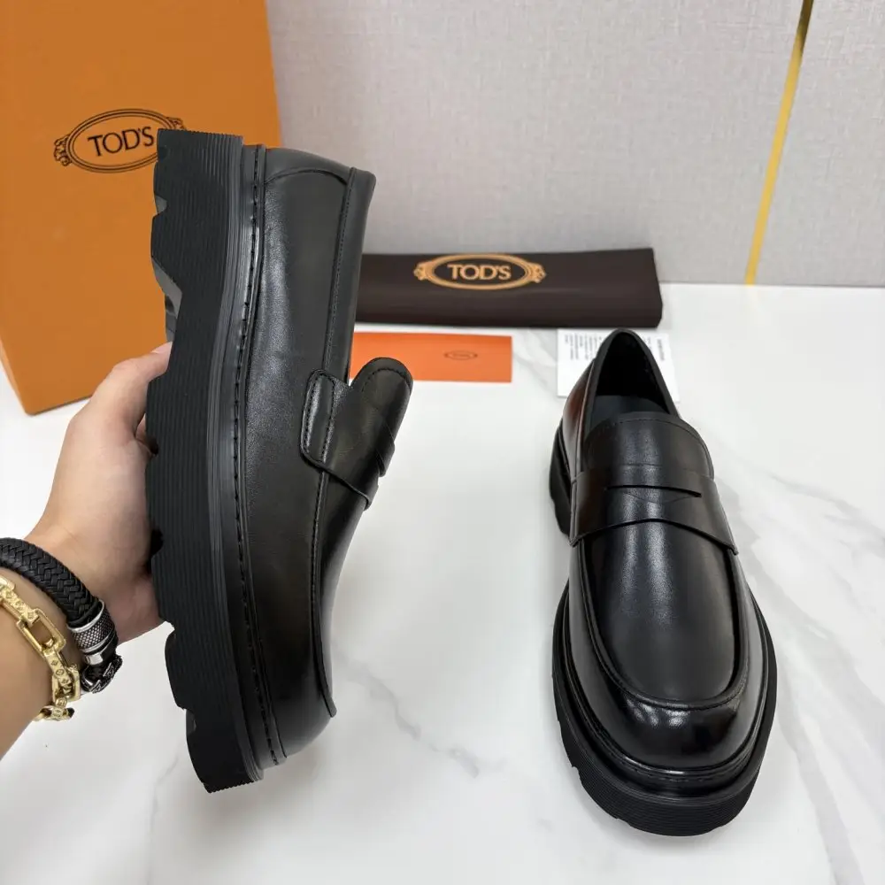 TODS Лоферы чоловічі — Фото 4