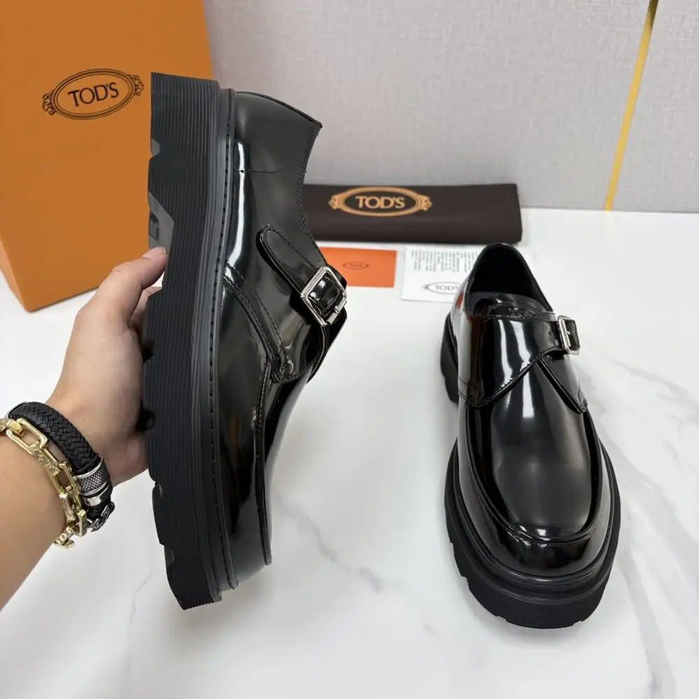 TODS Лоферы мужские — Фото 4
