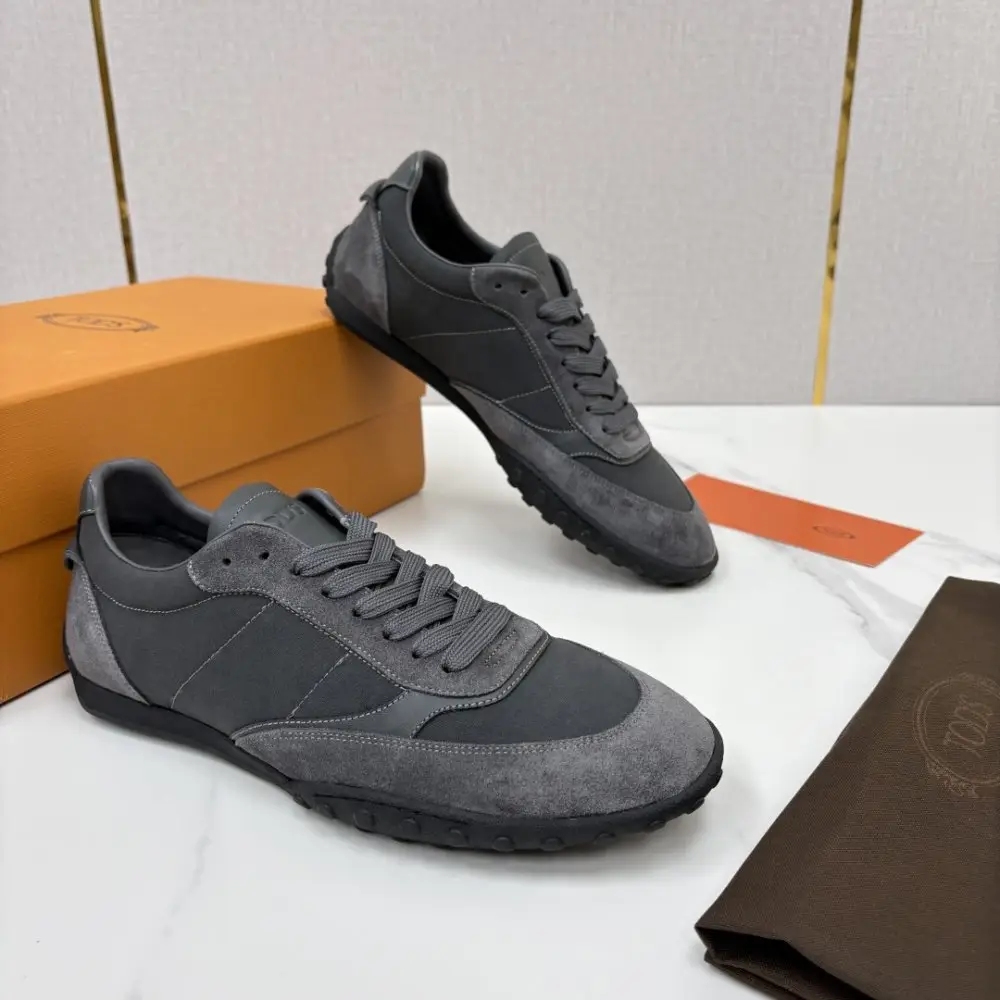 TODS — Кросівки чоловічі