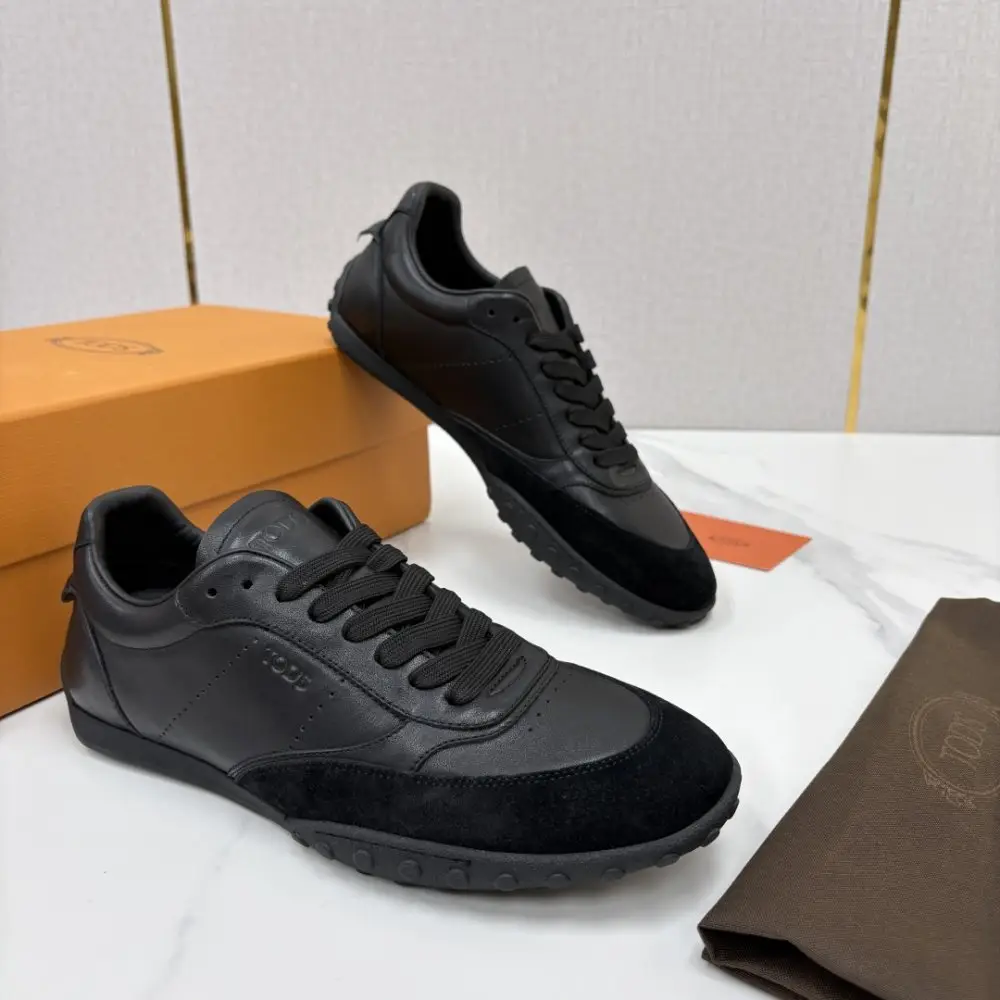 TODS — Кросівки чоловічі