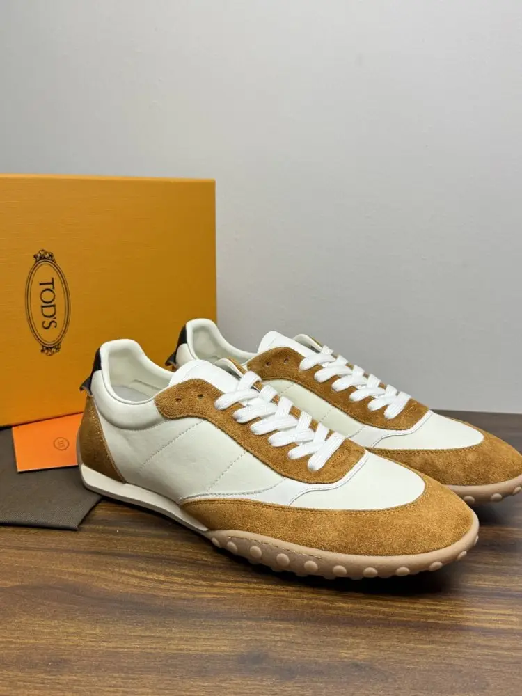 TODS Кроссовки мужские — Фото 1