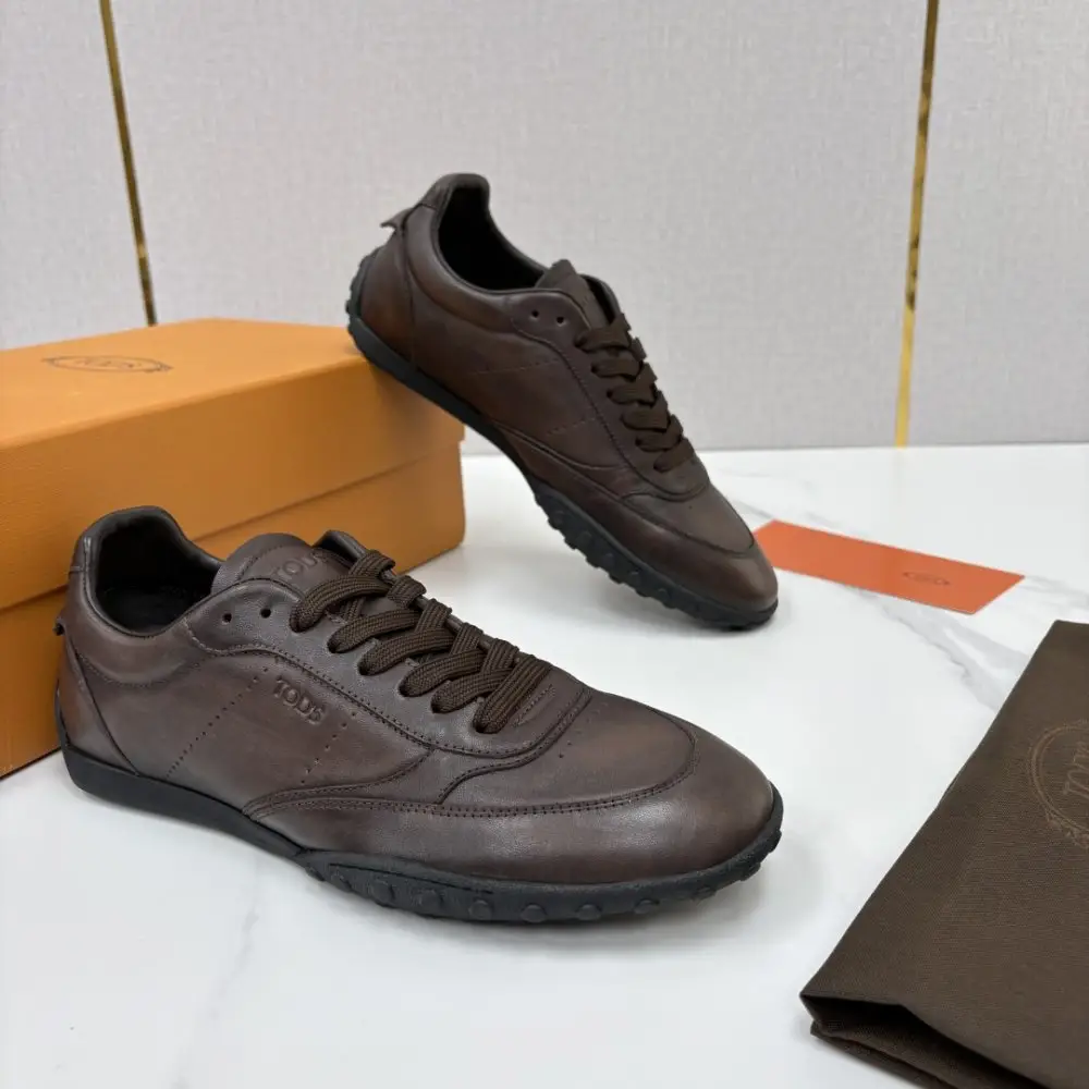 TODS — Кросівки чоловічі