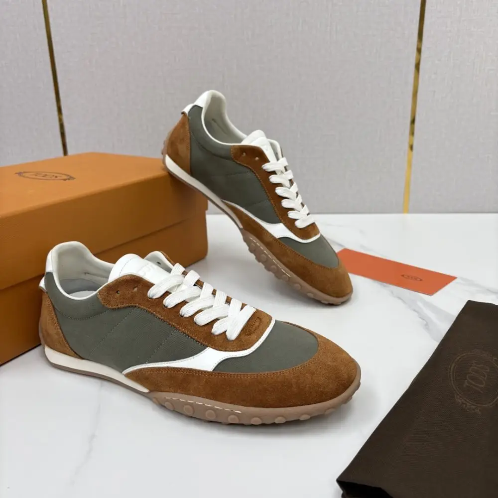 TODS — Кросівки чоловічі