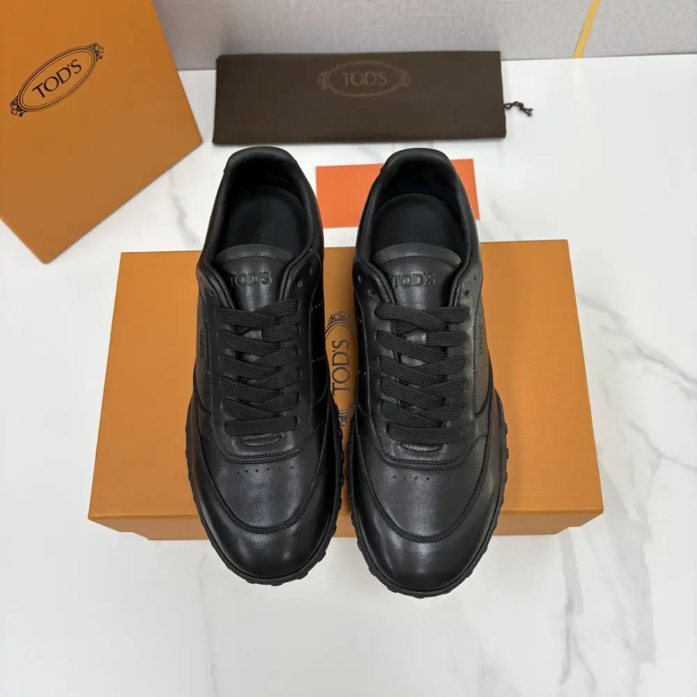 TODS Кросівки чоловічі — Фото 2