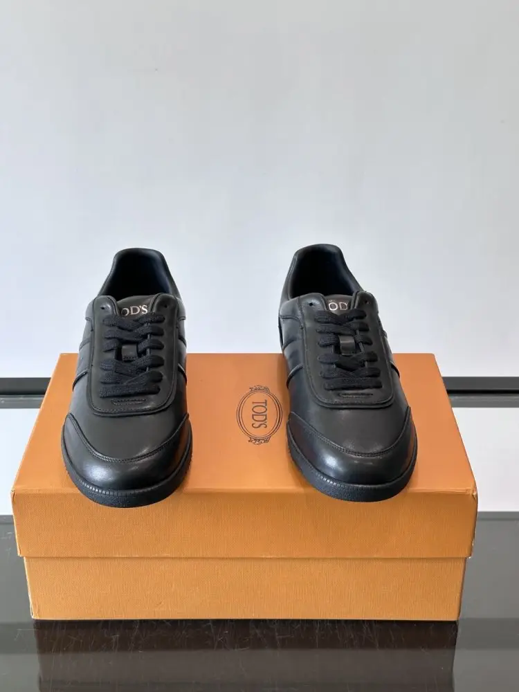 TODS Кросівки чоловічі — Фото 2