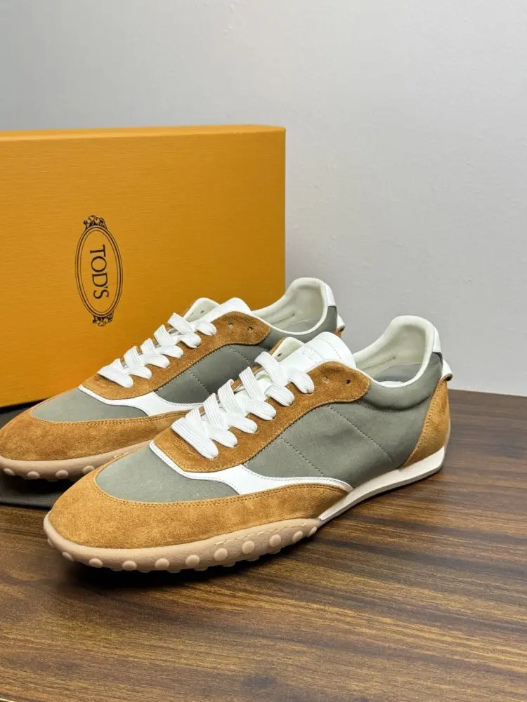 TODS Кроссовки мужские — Фото 4