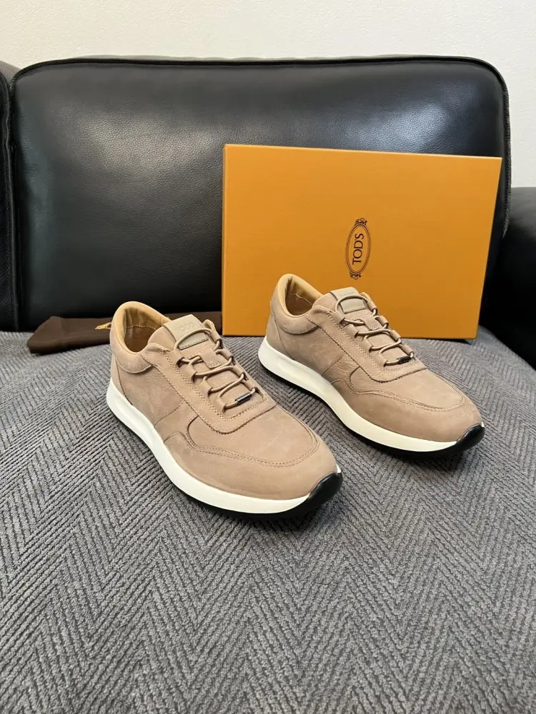 TODS — Кроссовки