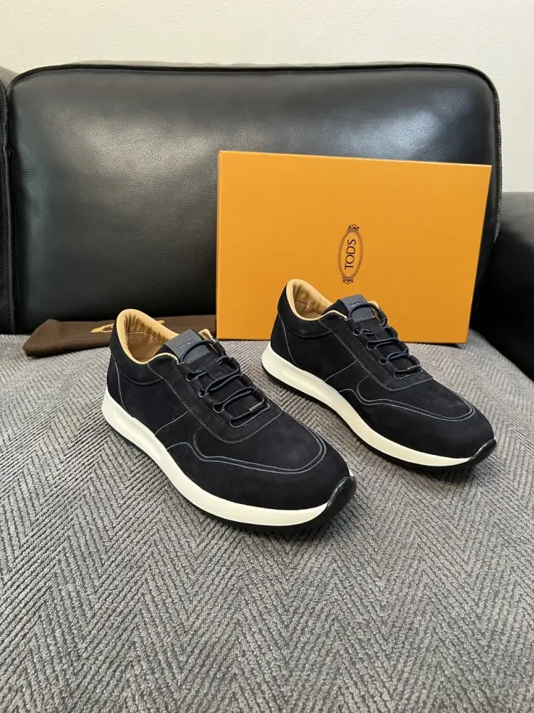 TODS — Кросівки