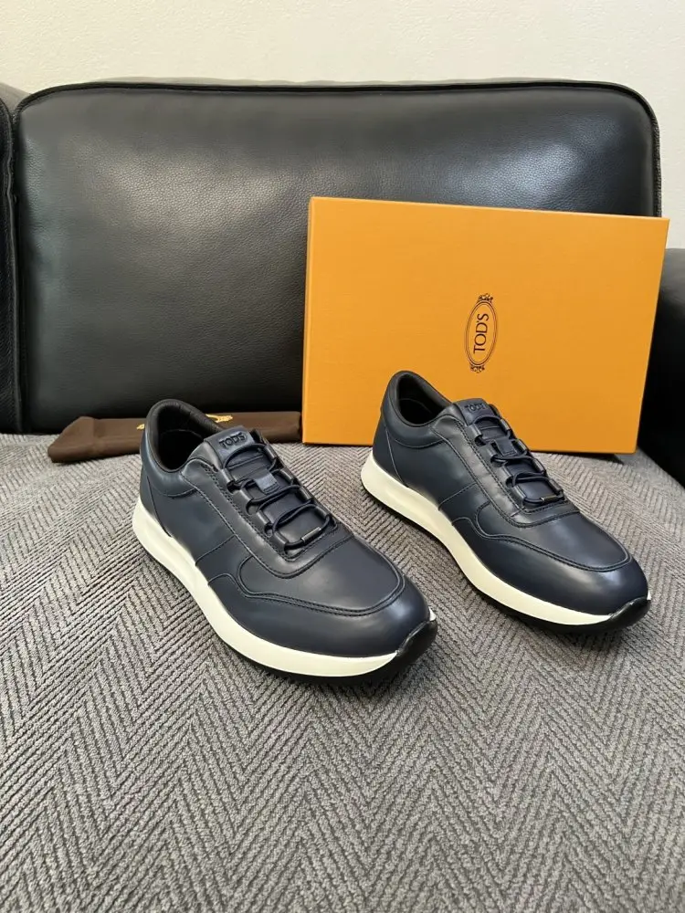 TODS — Кроссовки