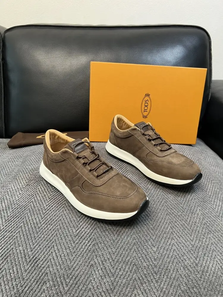 TODS — Кросівки