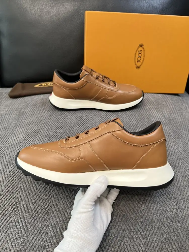 TODS Sneakers — Photo 5