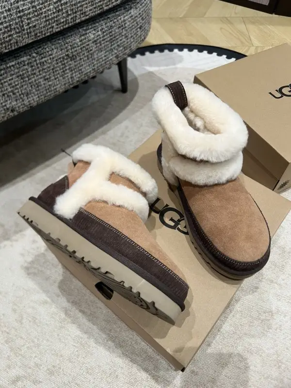 UGG — Ugg boots