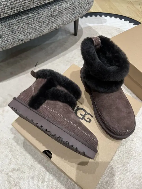 UGG — Угги