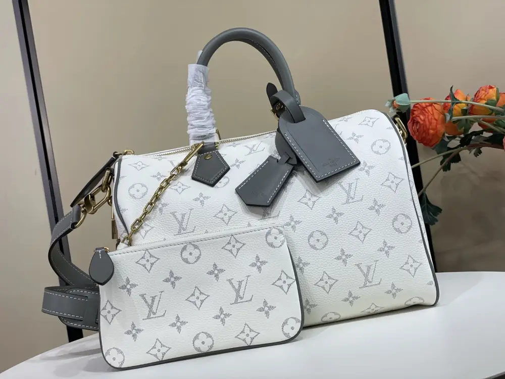 UkrFashion — Сумка дорожняя SPEEDY BANDOULIÈRE 30