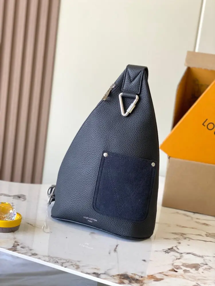 UkrFashion — Сумка слинг Delta 30 см