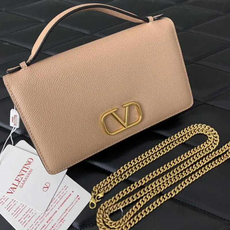 Valentino Сумка Valenté Garavani VRING з ланцюжком — Фото 4
