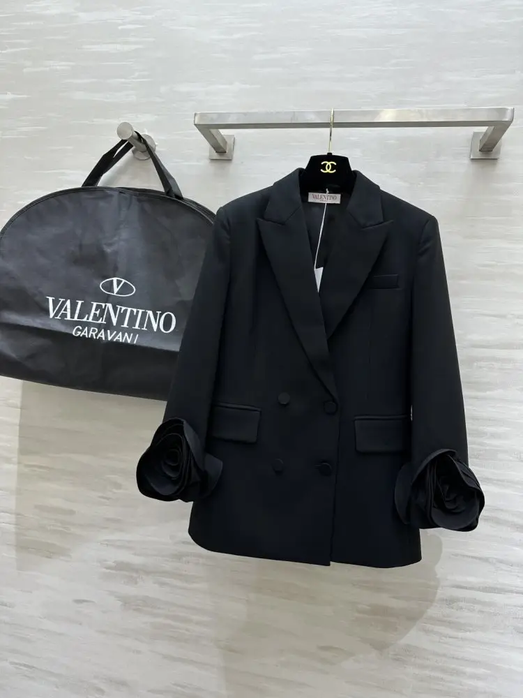 Valentino — Піджак жіночий