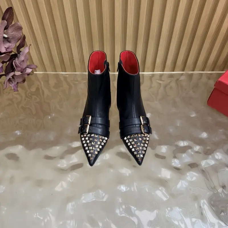 Valentino Ботильоны с острым носком и заклепками — Фото 4