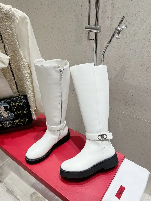 Valentino Boots leather women's — Photo 2