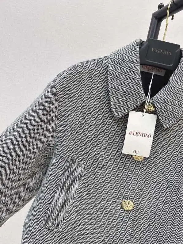 Valentino Coat — Photo 4