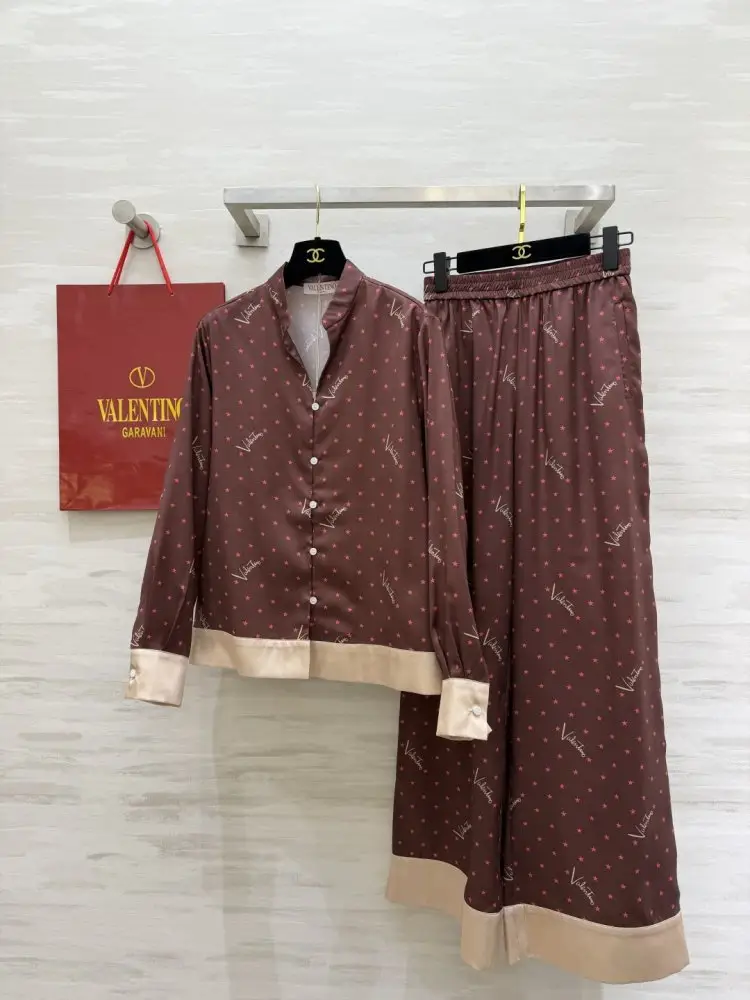 Valentino — Костюм женский