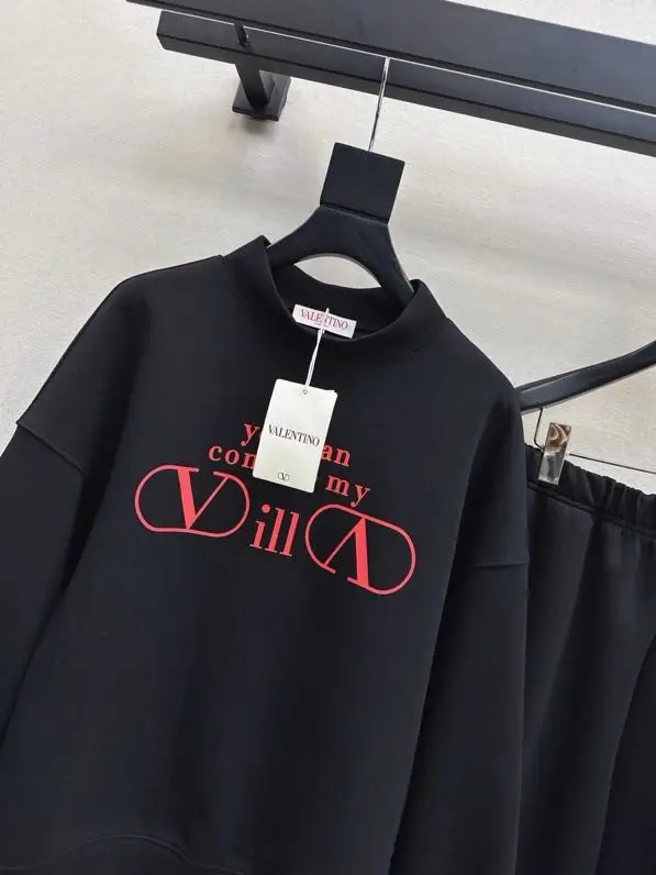Valentino Костюм женский — Фото 2