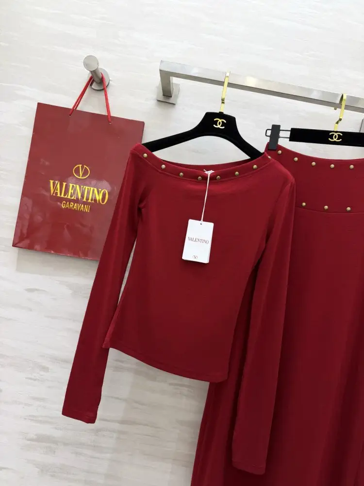 Valentino Costume female — Photo 3