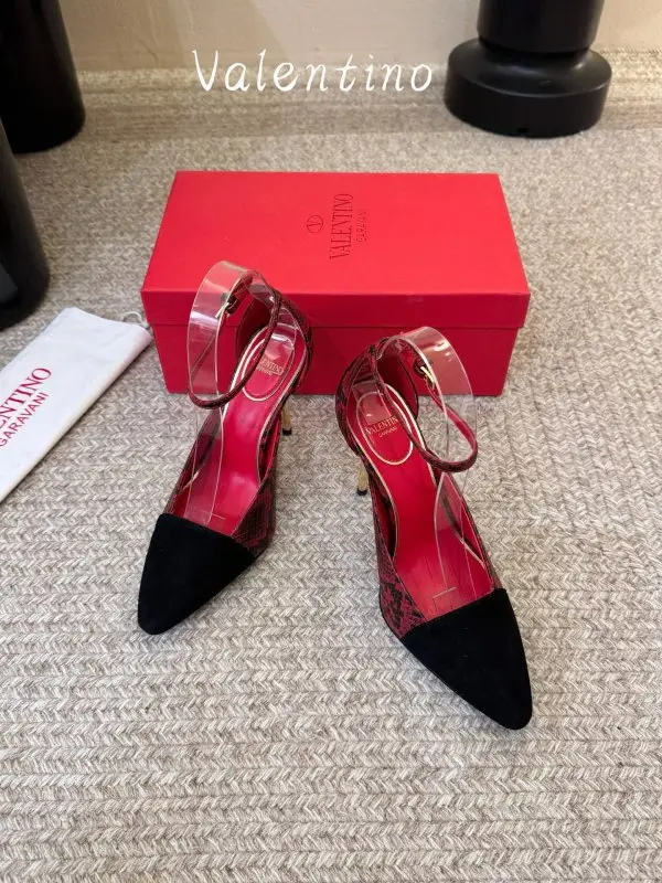 Valentino Изящные женские туфли — Фото 3