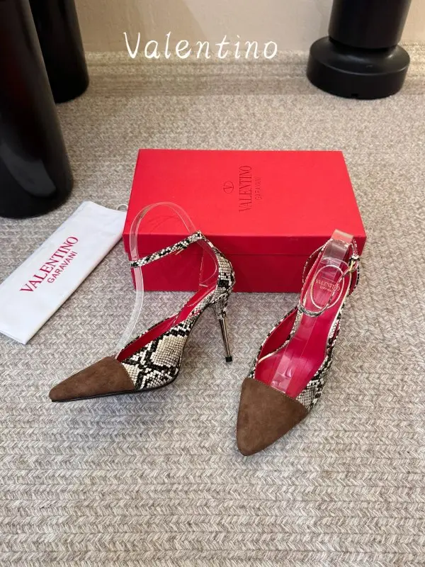 Valentino Изящные женские туфли — Фото 5