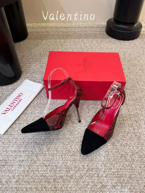 Valentino Изящные женские туфли — Фото 5