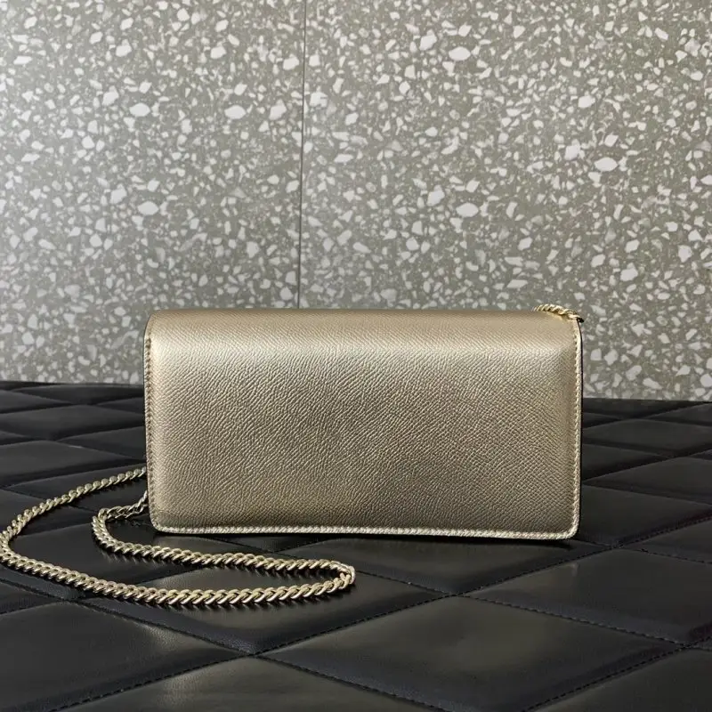 Valentino Handbag clutch 20 cm leather women's — Photo 3