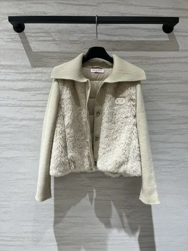 Valentino Jacket Down jacket women's from fur finished — Photo 2