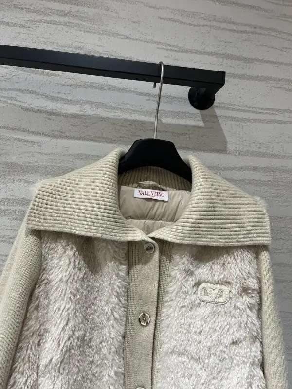 Valentino Jacket Down jacket women's from fur finished — Photo 3