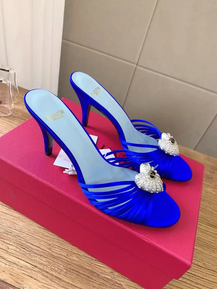 Valentino Sandals — Photo 2