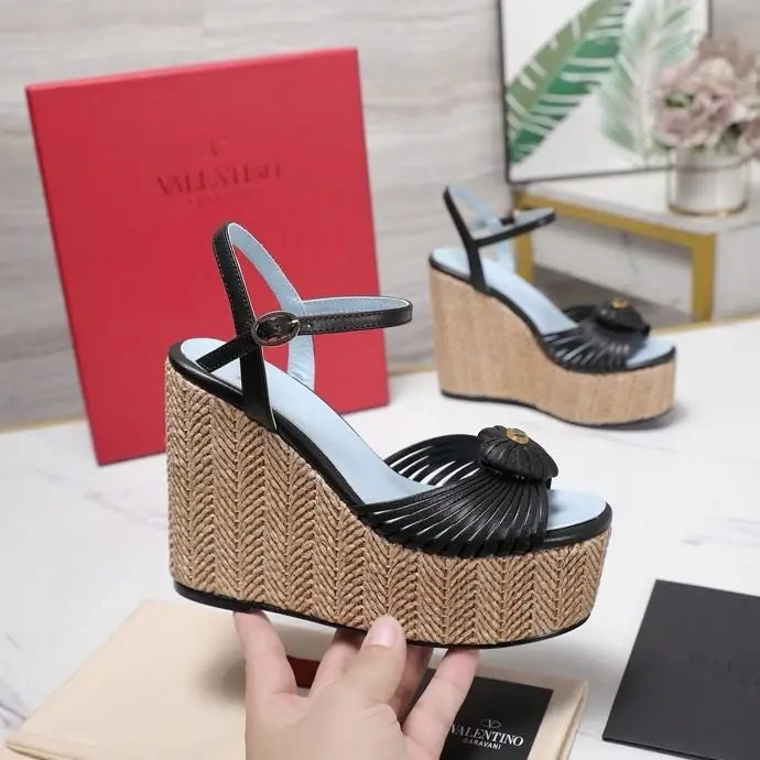 Valentino Босоножки — Фото 4