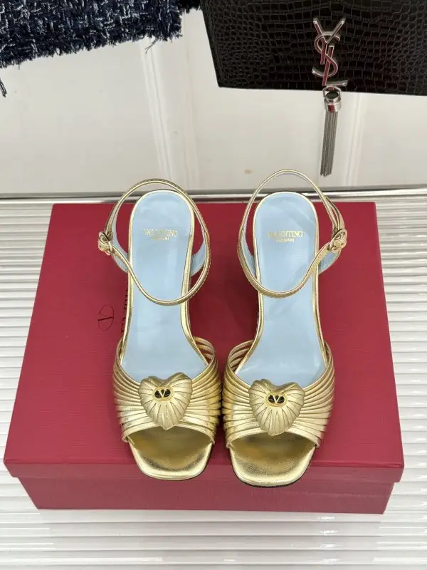 Valentino Туфлі на танкетці з відкритим носком — Фото 4