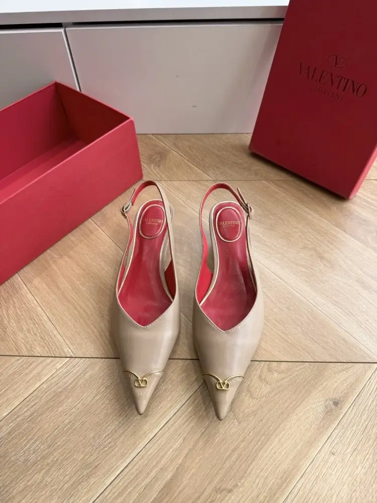 Valentino Туфли женские — Фото 2
