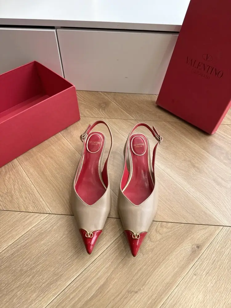 Valentino Туфли женские — Фото 2