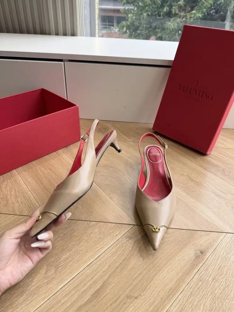 Valentino Туфли женские — Фото 3