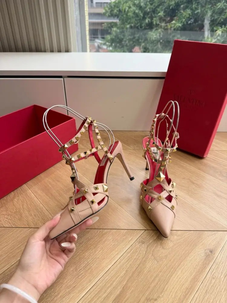 Valentino Туфлі жіночі — Фото 3
