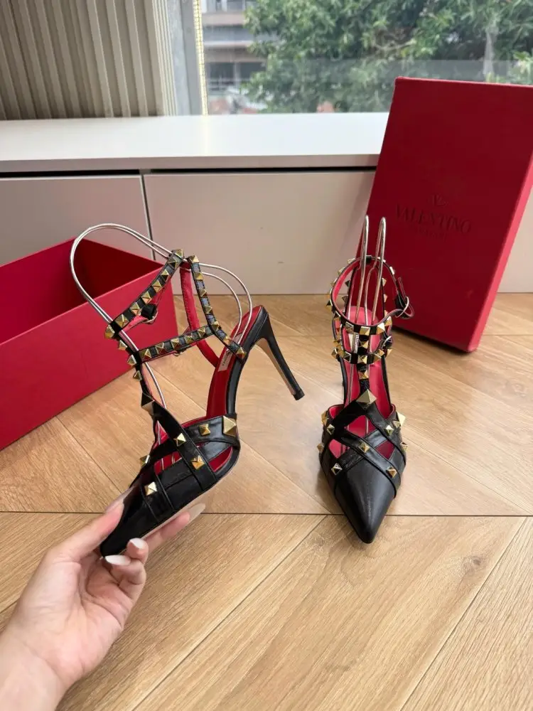 Valentino Туфли женские — Фото 3