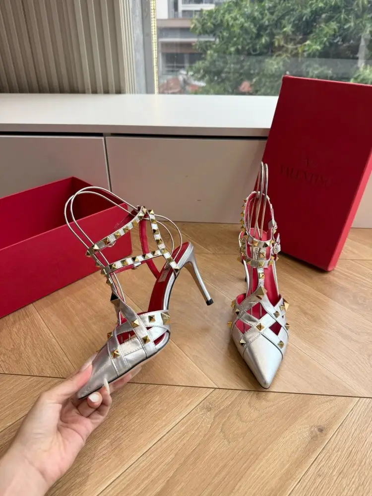 Valentino Туфли женские — Фото 3