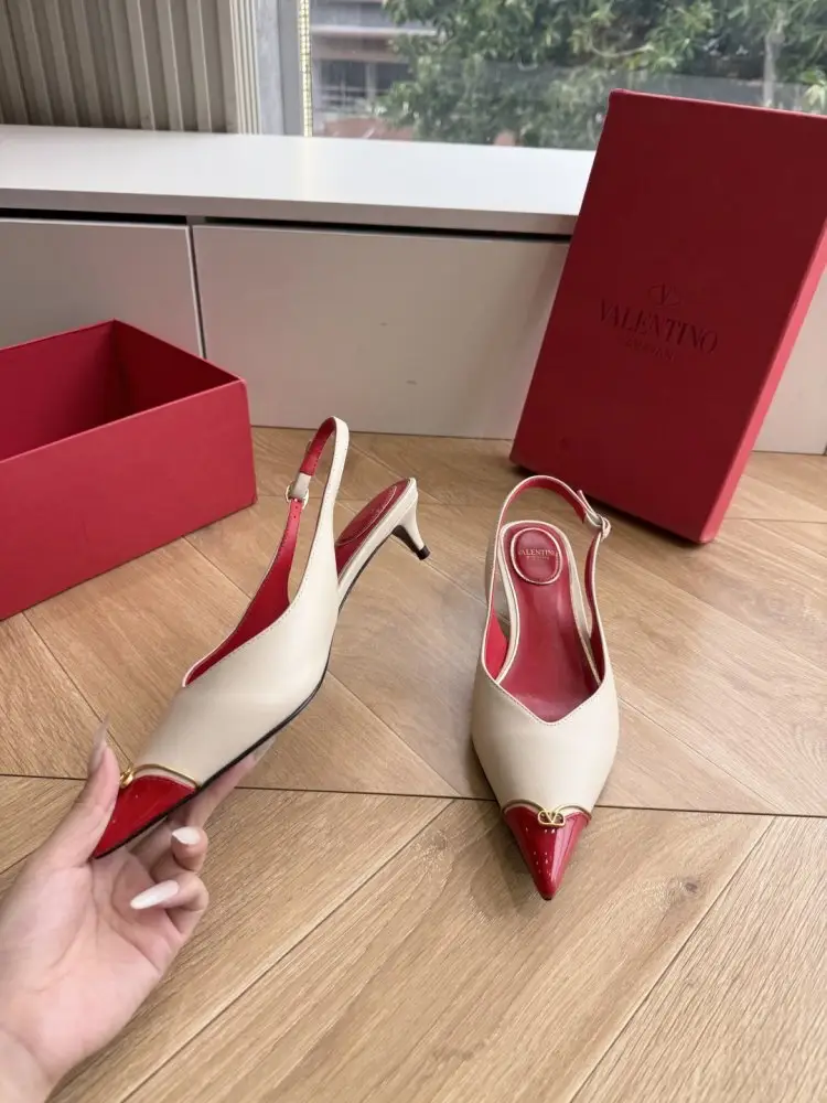 Valentino Туфлі жіночі — Фото 3