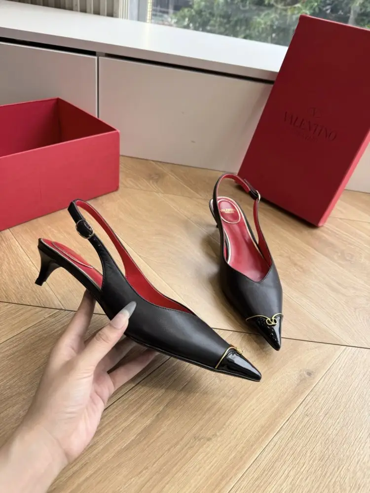 Valentino Shoes women's — Photo 4
