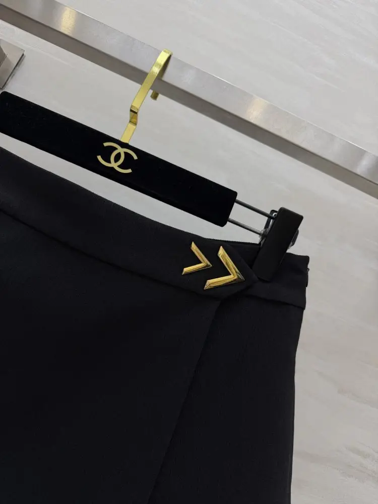 Valentino Shorts women's — Photo 3