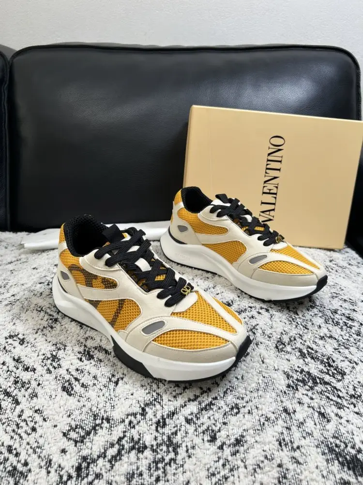 Valentino — Кросівки чоловічі