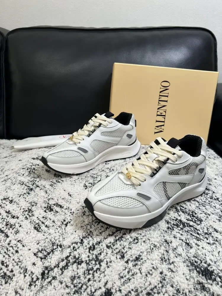 Valentino Кроссовки мужские — Фото 2