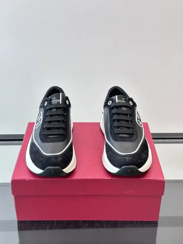 Valentino Sneakers men's — Photo 2