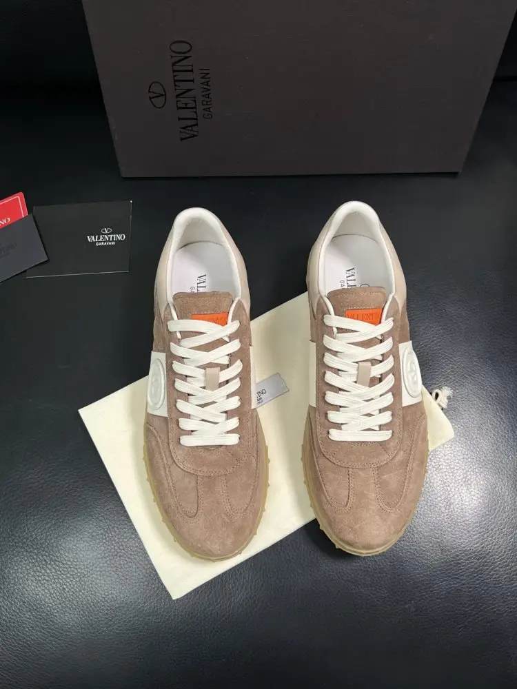 Valentino Кросівки чоловічі — Фото 3
