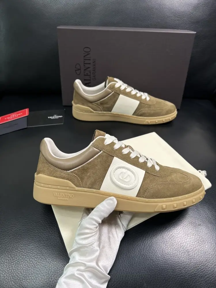 Valentino Кросівки чоловічі — Фото 4